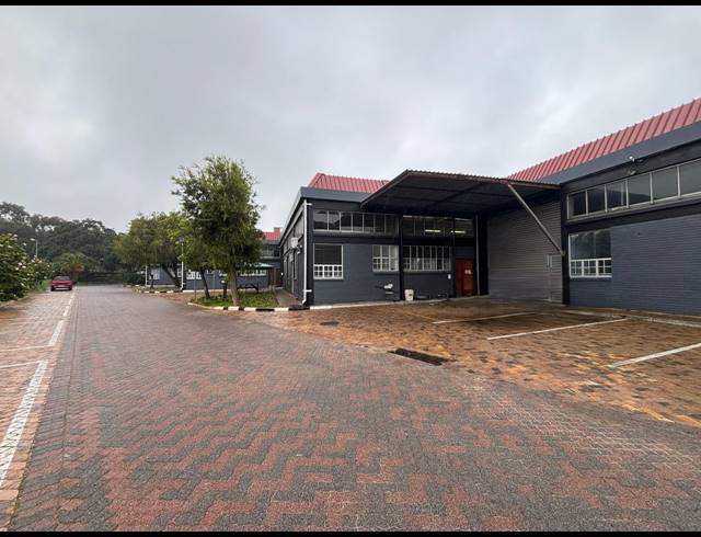 1,171M² FACTORY TO LET IN MAITLAND